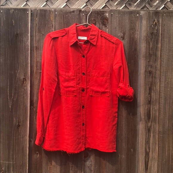 Zara bright red rayon slub button down. Size M - Picture 1 of 7
